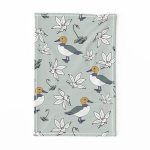 Duck lily Tea Towel - Green
