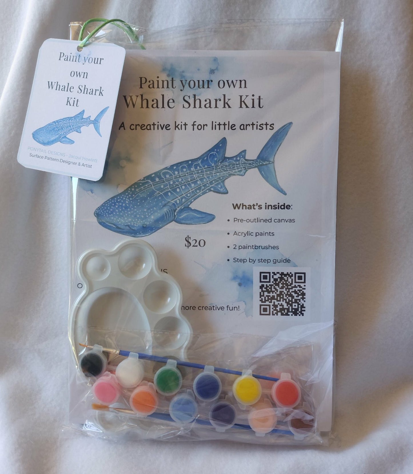 Paint your own Whale Shark Kit